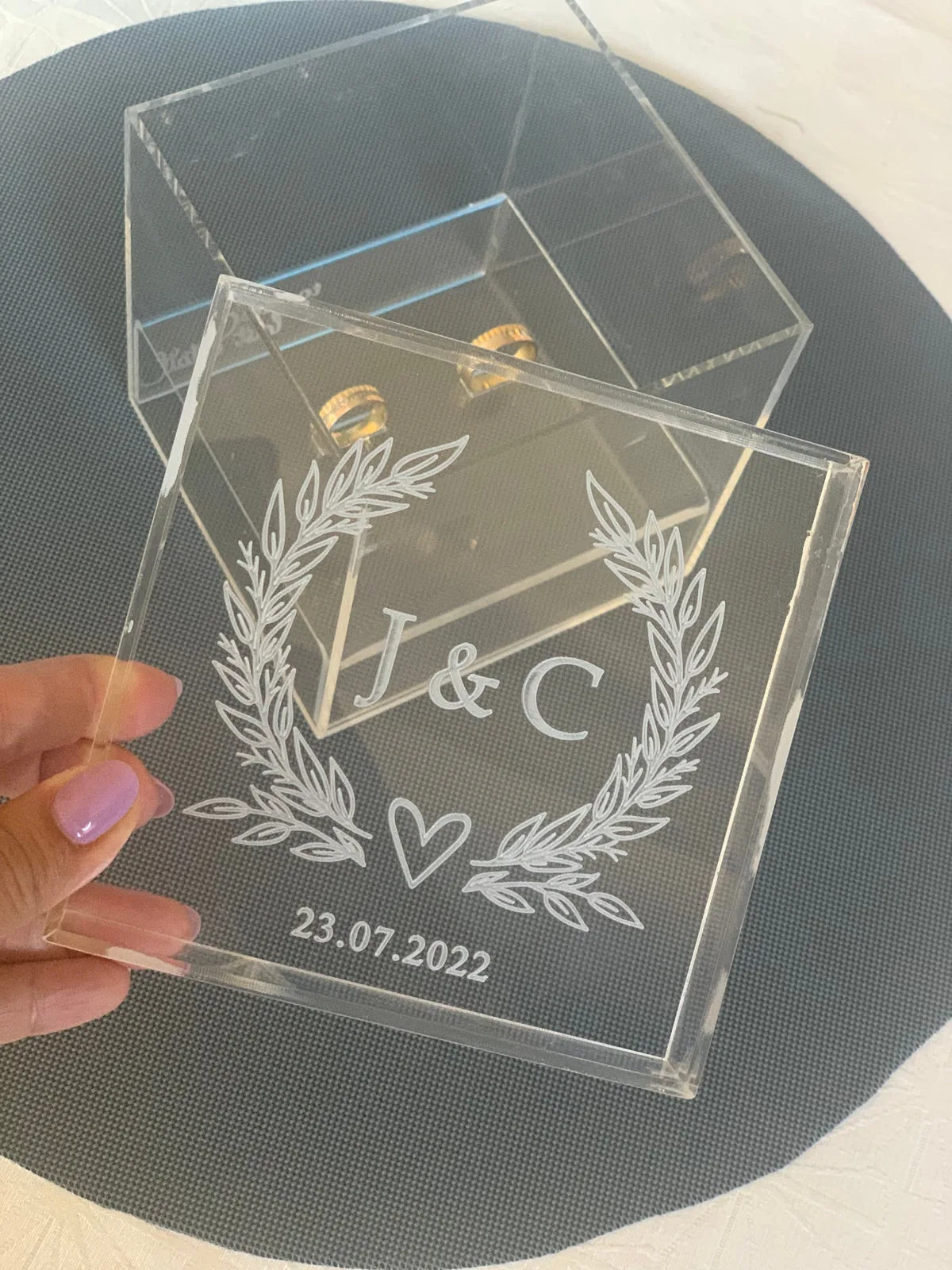 Ring Holder Acrylic Box - detail 5